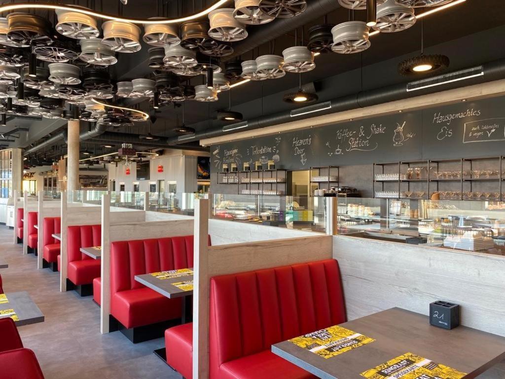 Ringrast Das Erlebnishotel Beim Red Bull Ring Spielberg Bei Knittelfeld Ngoại thất bức ảnh